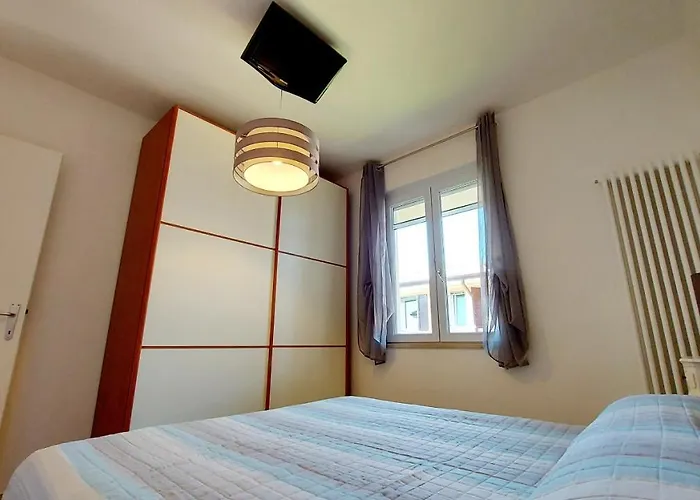 Narcisa View Lake&pool Apartamento